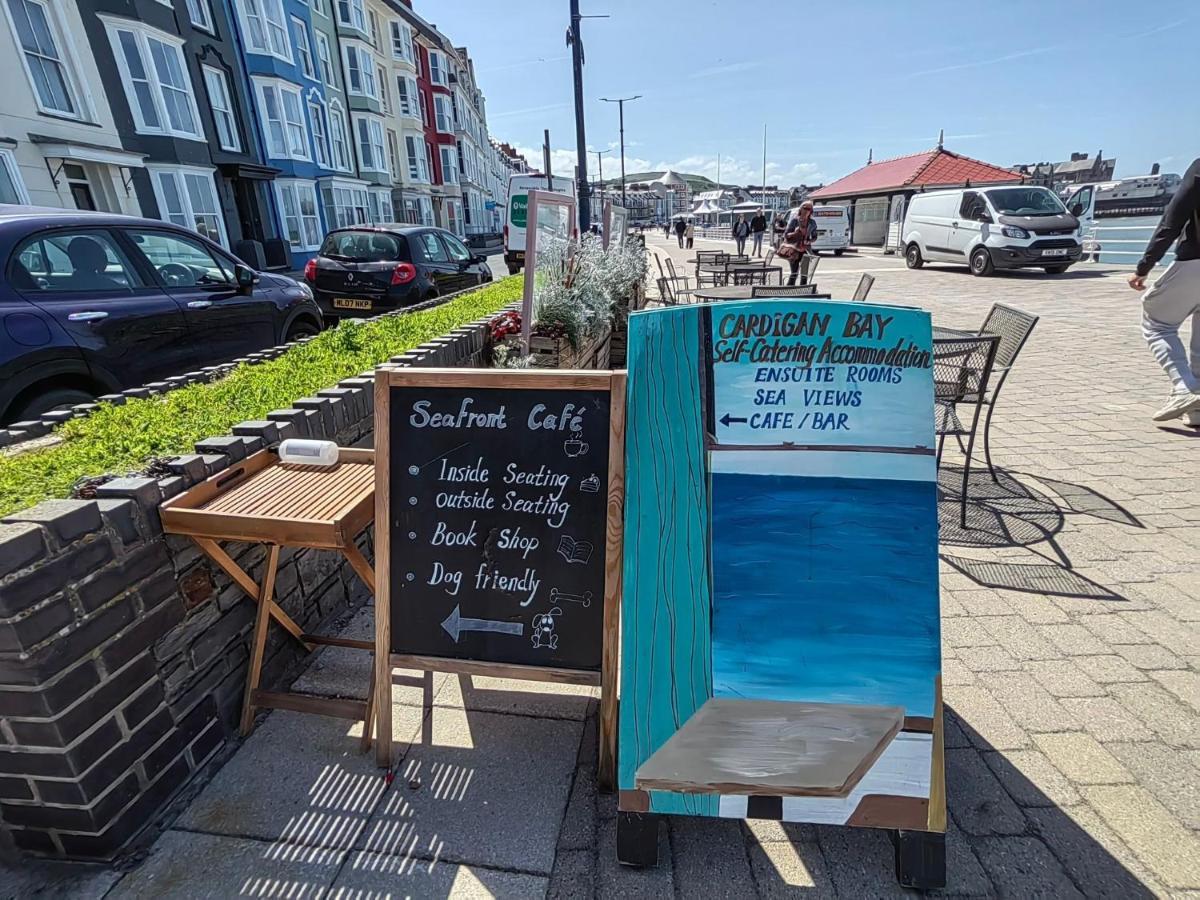 Cardigan Bay Self Catering Accommodation Aberystwyth Ngoại thất bức ảnh