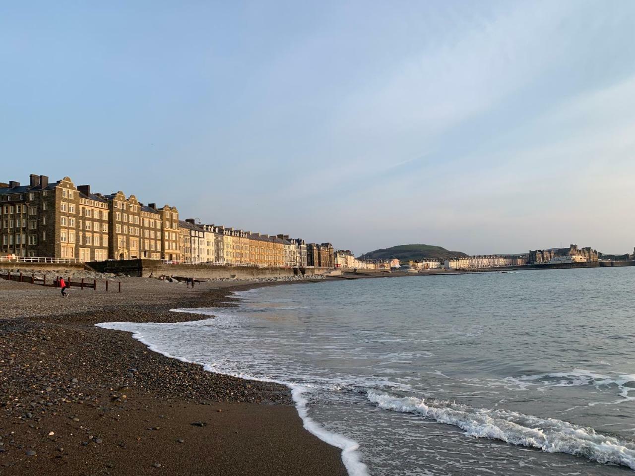 Cardigan Bay Self Catering Accommodation Aberystwyth Ngoại thất bức ảnh
